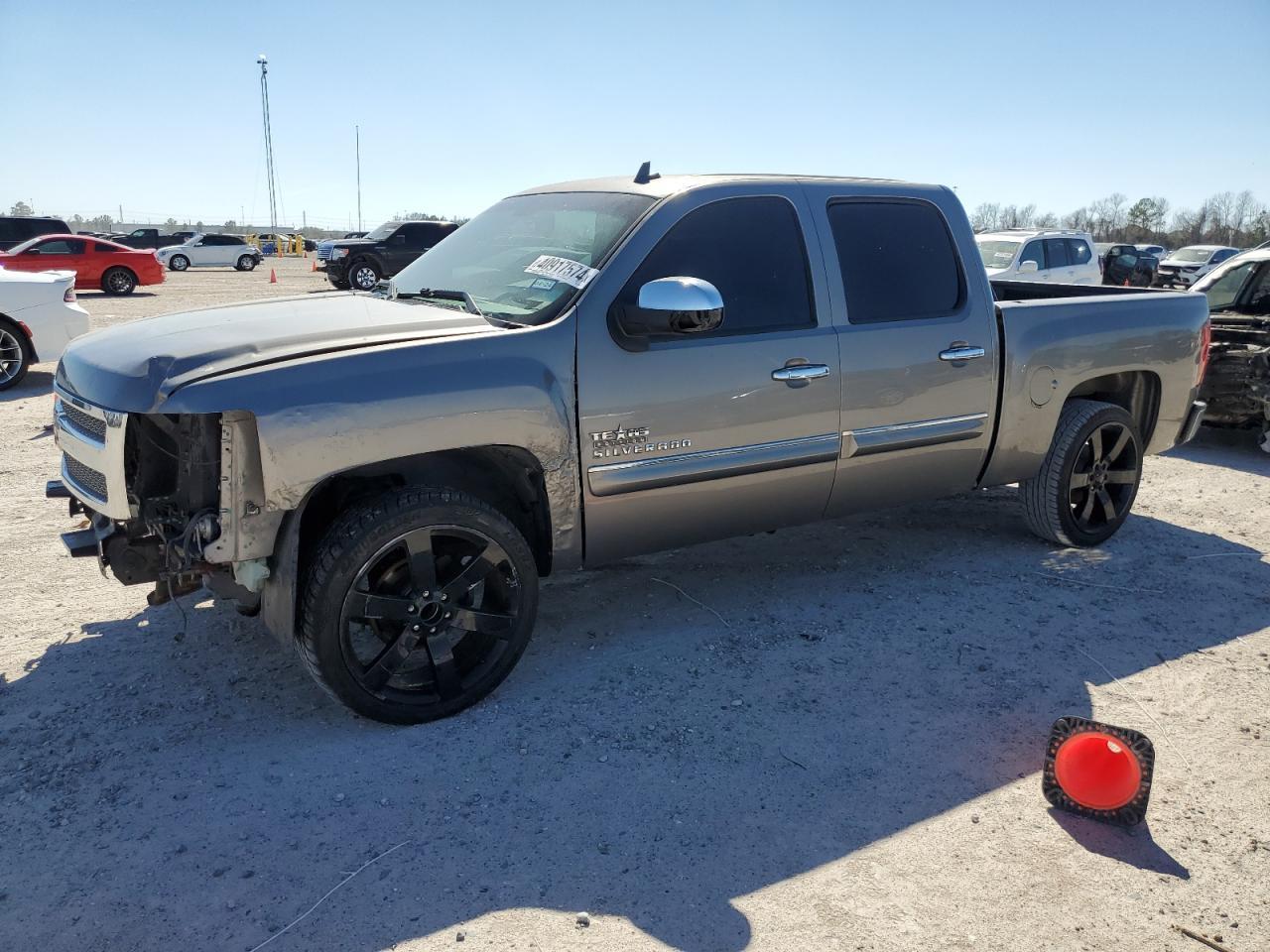 2013 CHEVROLET SILVERADO