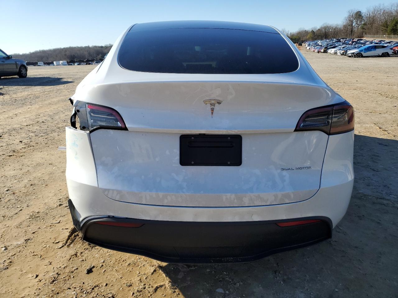 2023 TESLA MODEL Y - Image 6