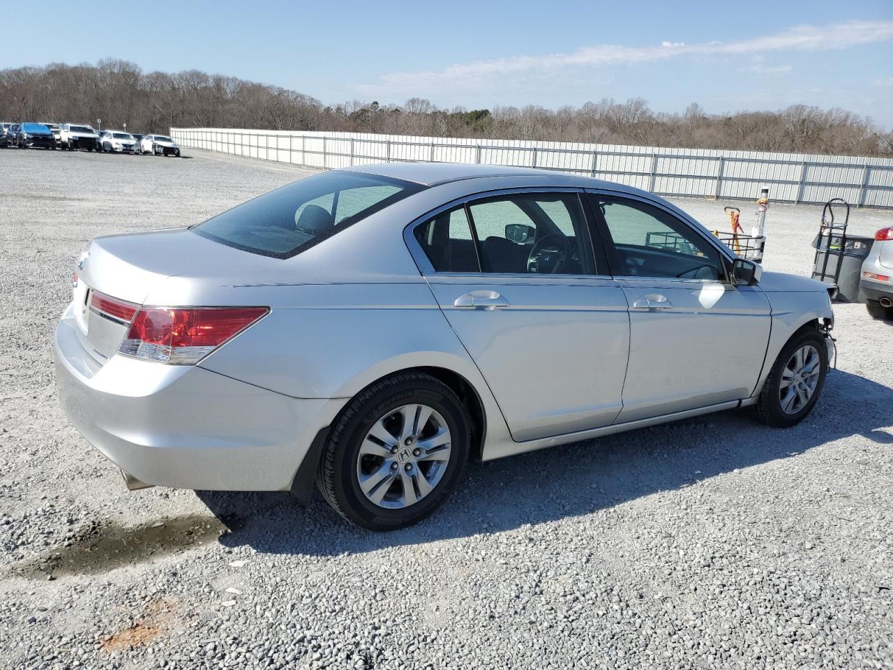 2012 HONDA ACCORD SE - Image 3