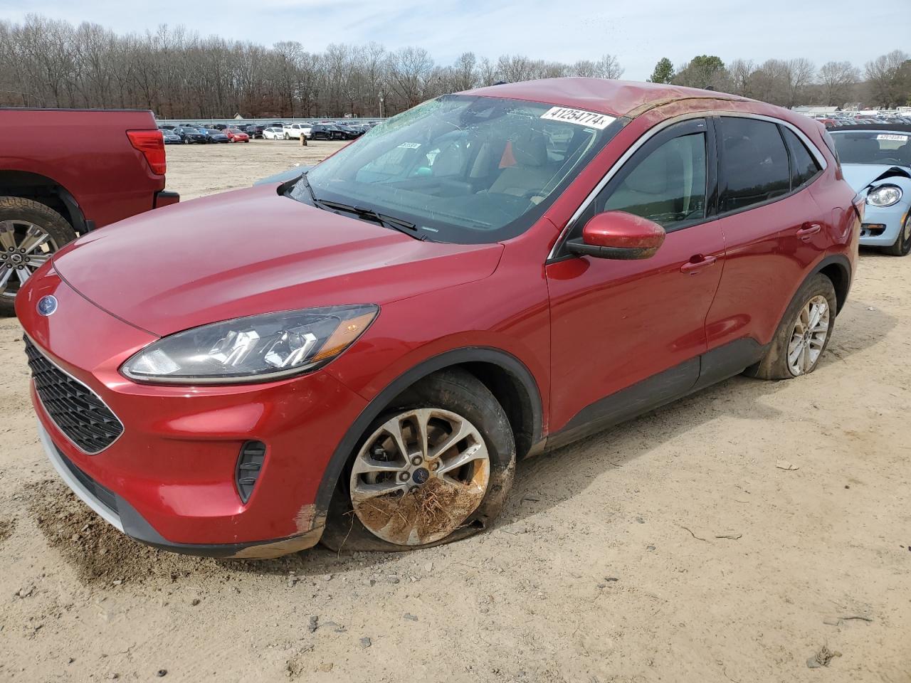 2020 FORD ESCAPE SE