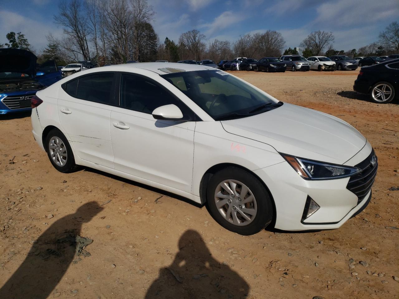 2019 HYUNDAI ELANTRA SE - Фото 4