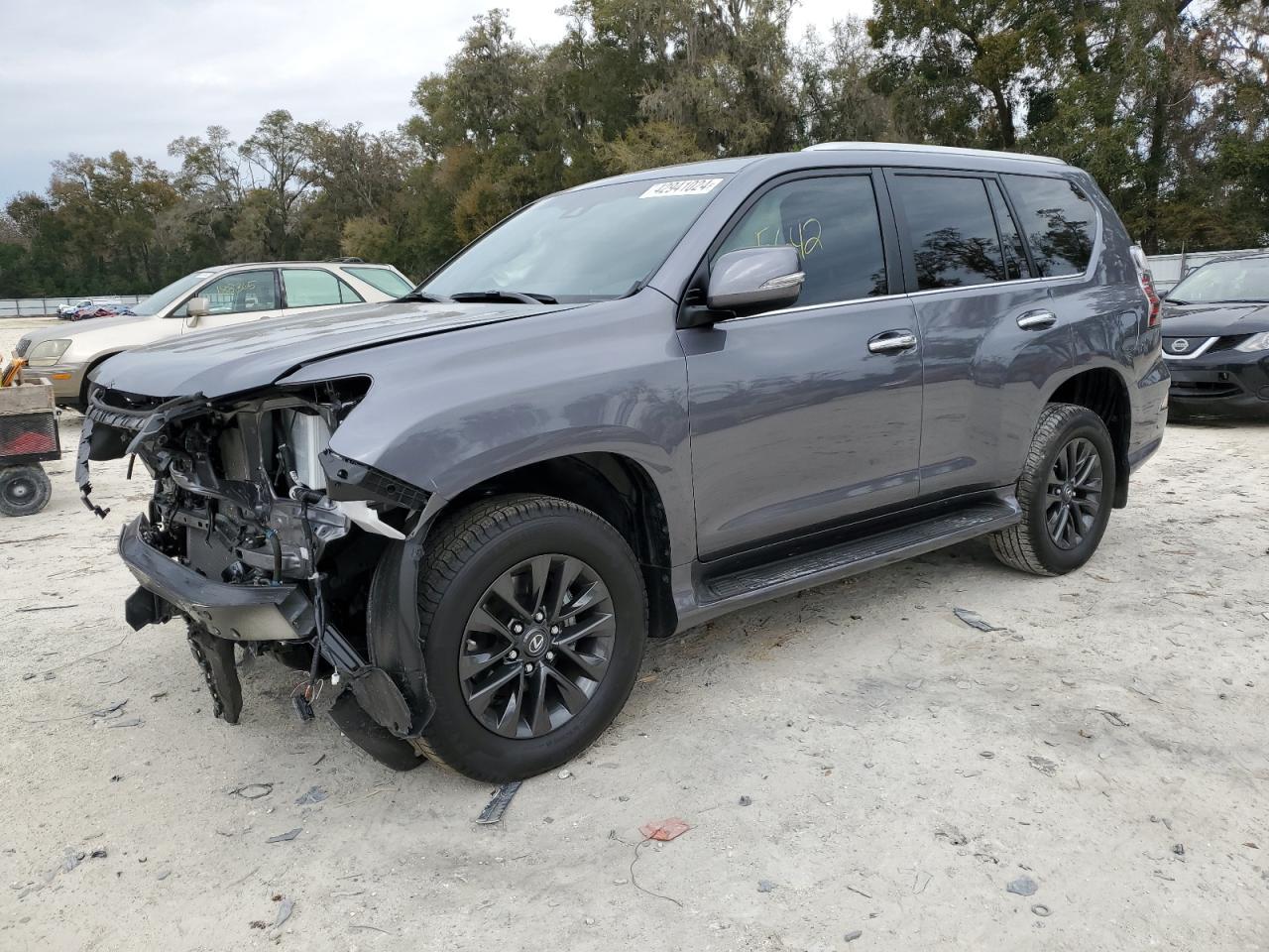 2023 LEXUS GX 460 car image