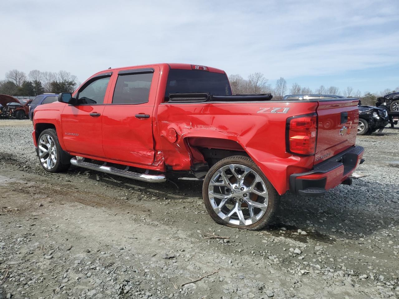 2018 CHEVROLET SILVERADO - Image 2