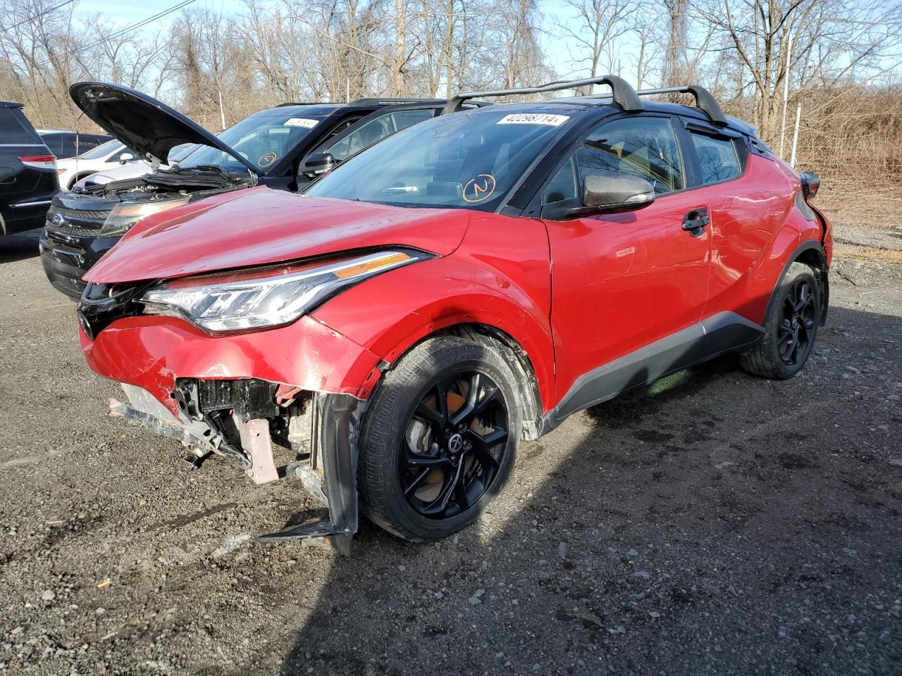 2021 TOYOTA C-HR XLE