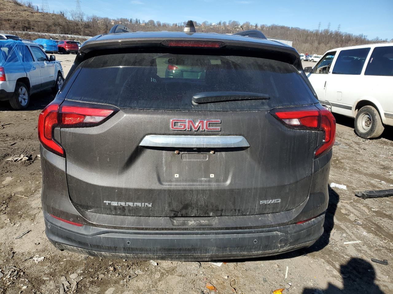 2019 GMC TERRAIN SL - Фото 6