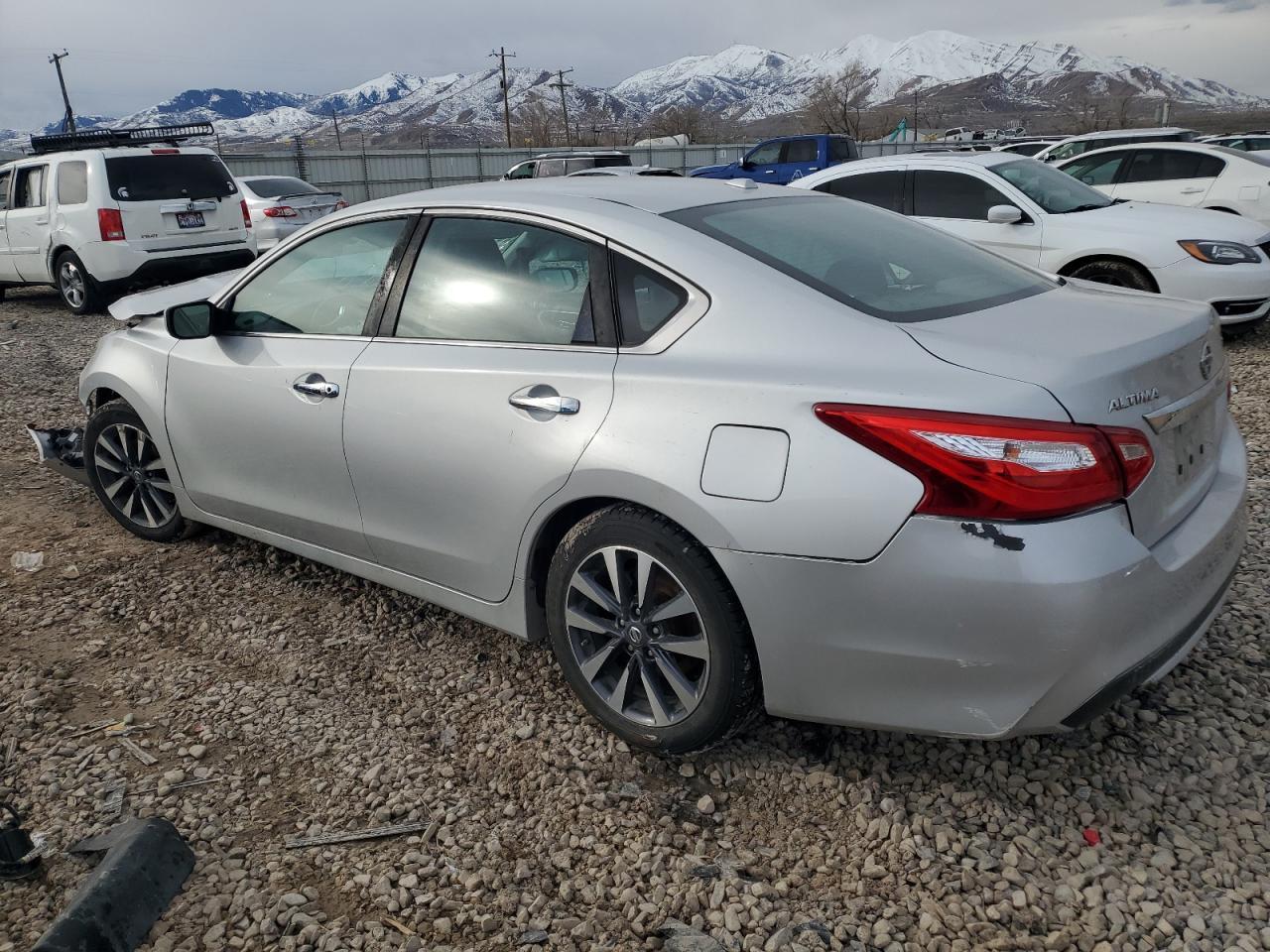 2017 NISSAN ALTIMA 2.5 - Фото 2