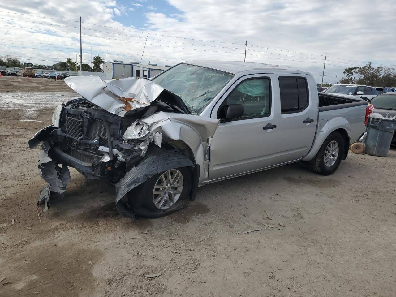 2019 NISSAN FRONTIER S