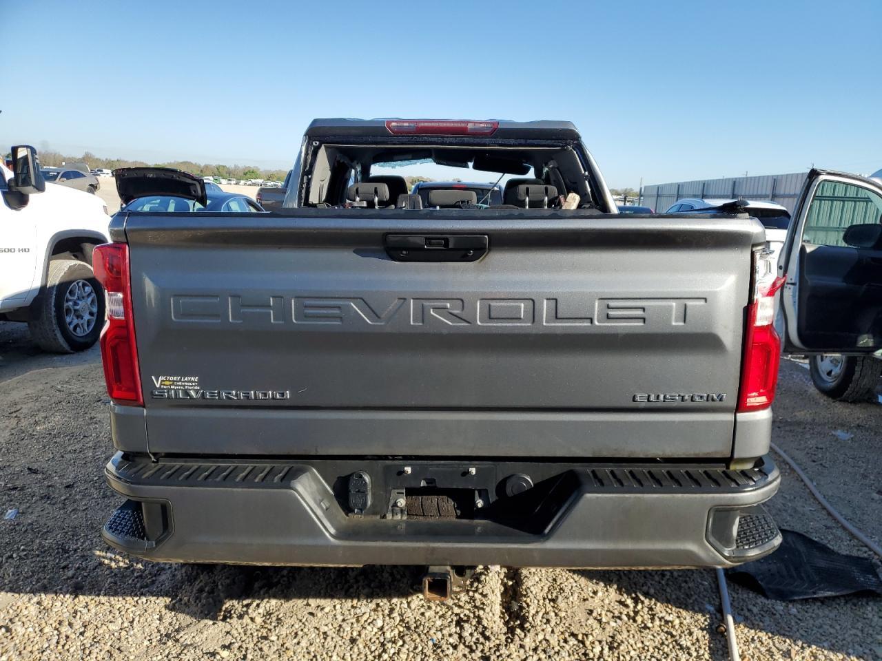 2021 CHEVROLET SILVERADO - Фото 6