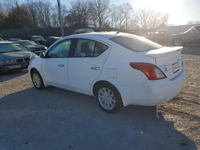 2014 Nissan Versa S - Фото 2