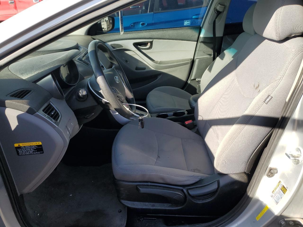 2013 HYUNDAI ELANTRA GL - Image 7