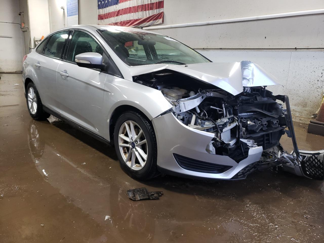 2016 FORD FOCUS SE - Фото 4