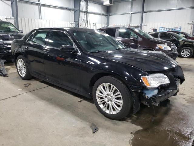 2014 Chrysler 300 - Image 4