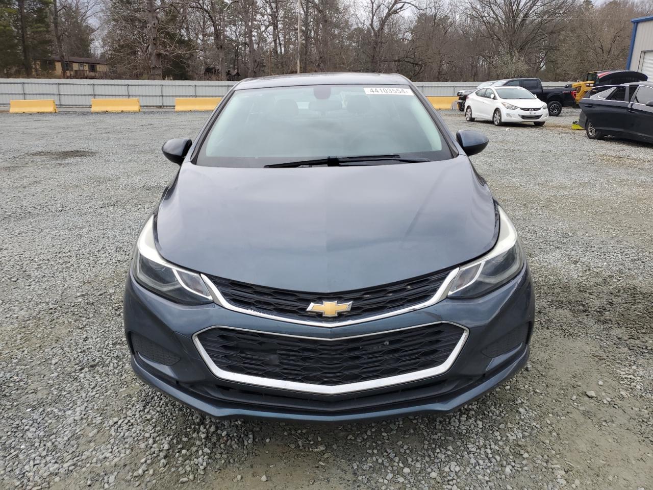 2017 CHEVROLET CRUZE LT - Image 5