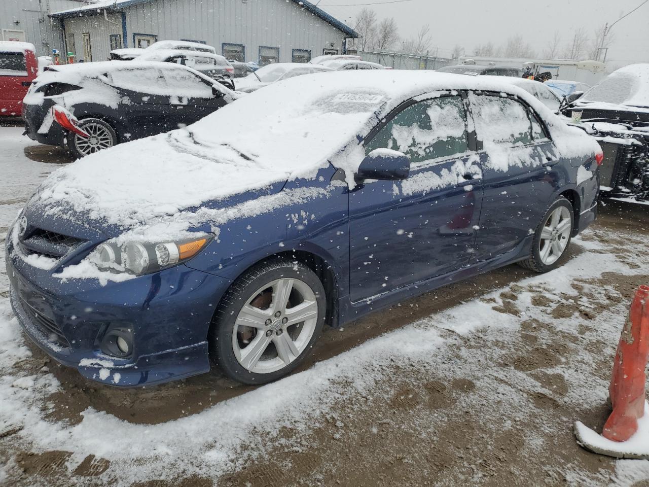 2013 TOYOTA COROLLA BA
