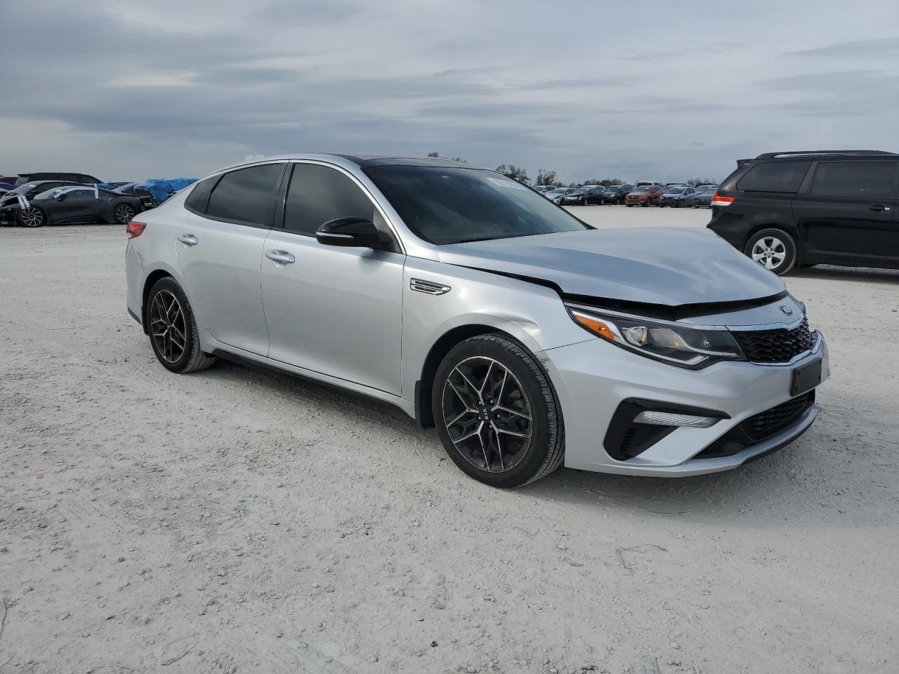 2020 KIA OPTIMA LX - Image 4