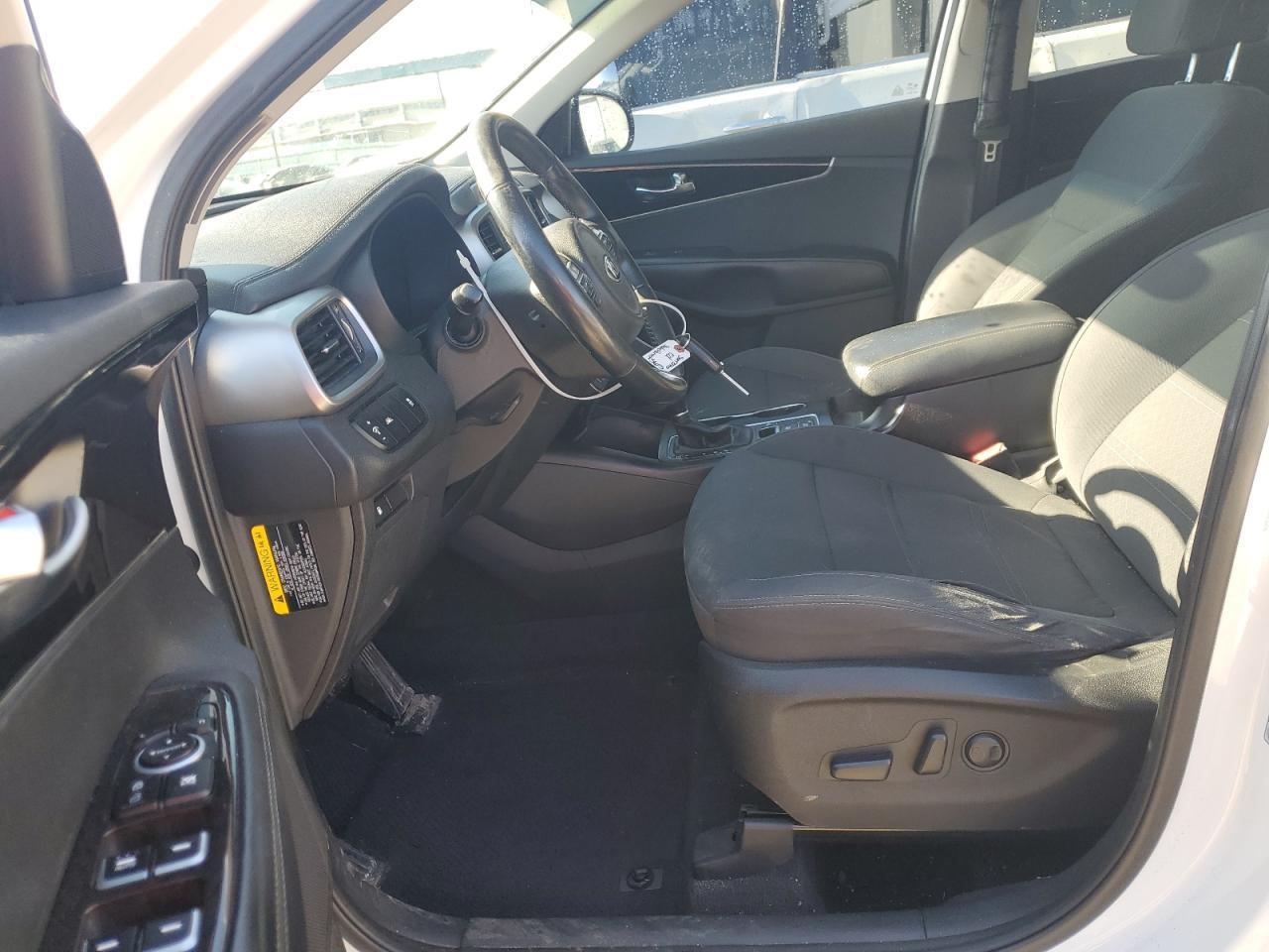 2017 KIA SORENTO LX - Фото 7