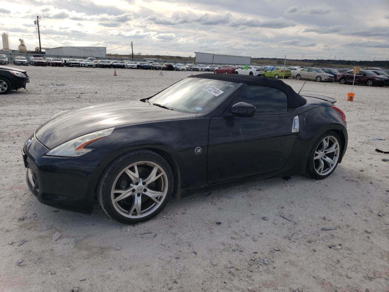 2010 NISSAN 370Z