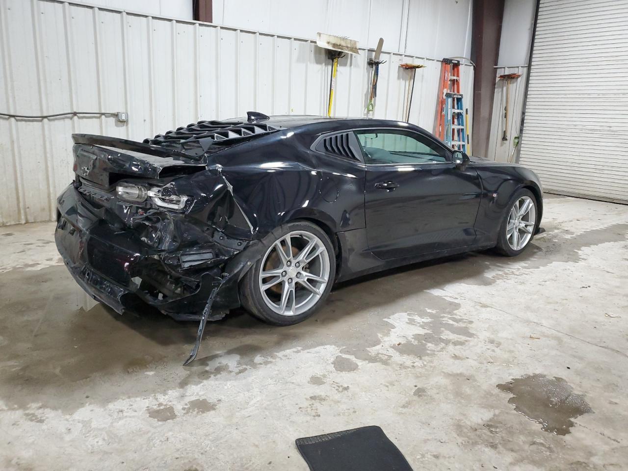 2020 CHEVROLET CAMARO LS - Фото 3