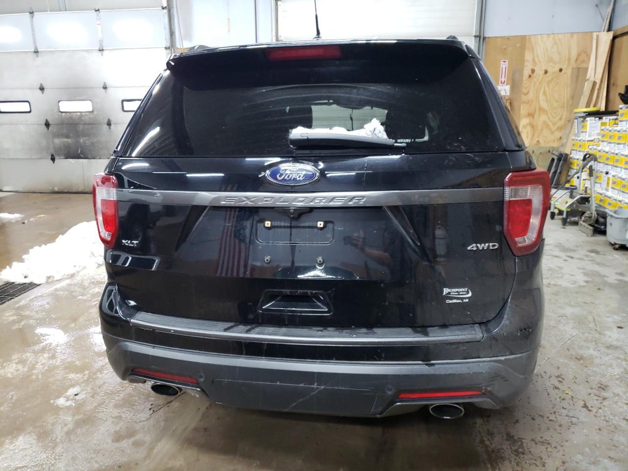 2018 FORD EXPLORER X - Фото 6