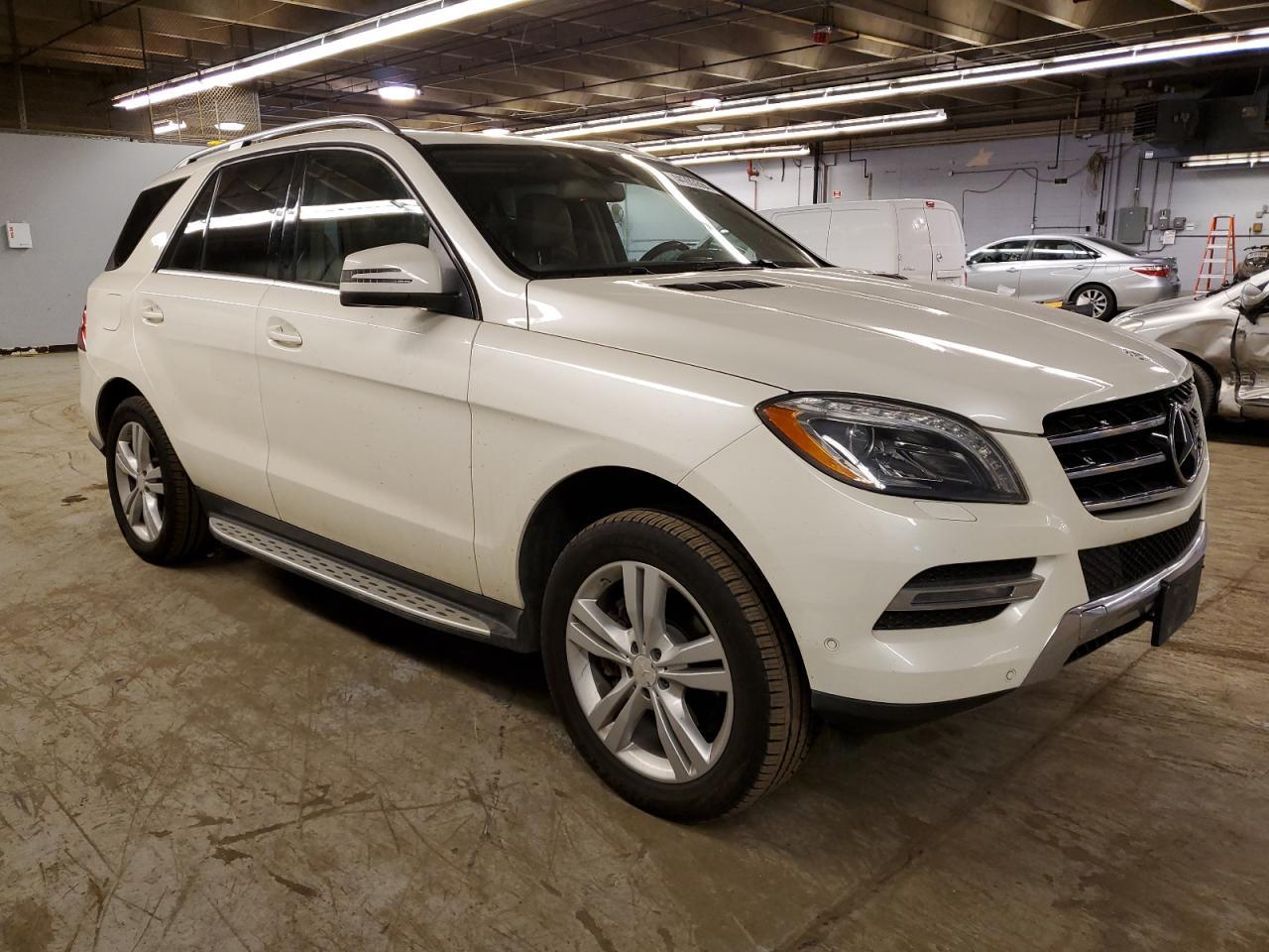 2013 MERCEDES-BENZ ML 350 4MA - Image 4