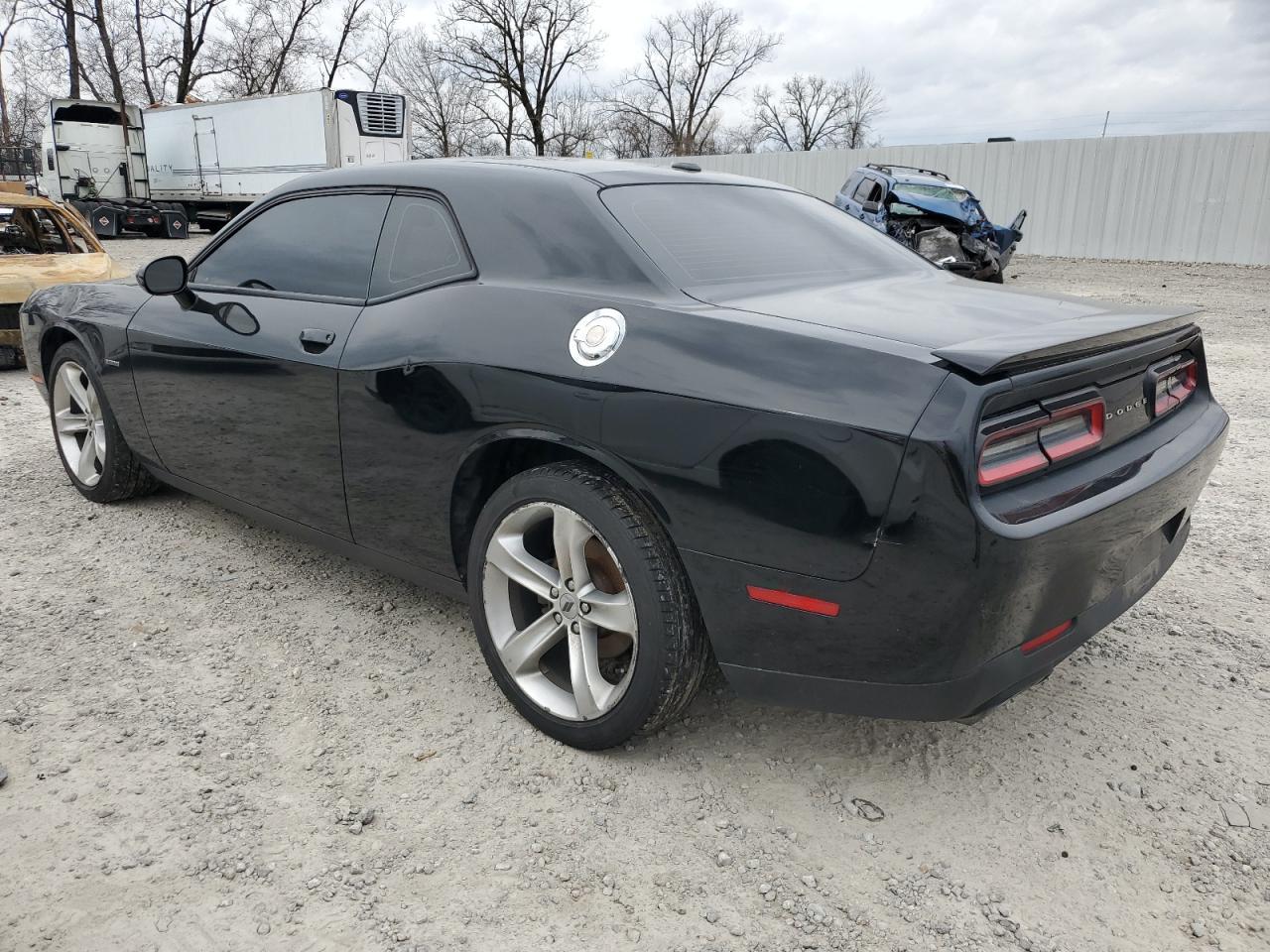 2017 DODGE CHALLENGER - Фото 2