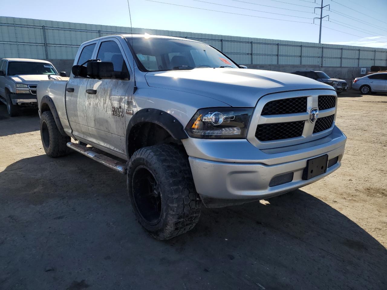 2014 RAM 1500 ST - Image 4