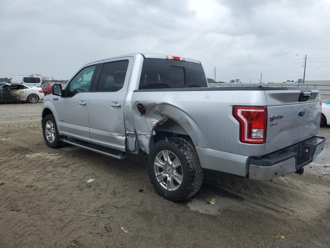 2017 FORD F150 SUPER - Image 2