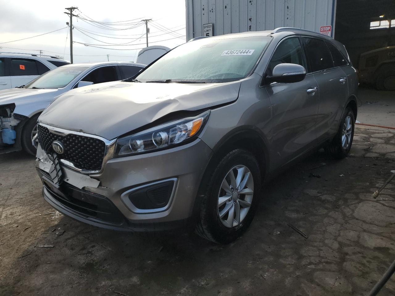 2017 KIA SORENTO LX