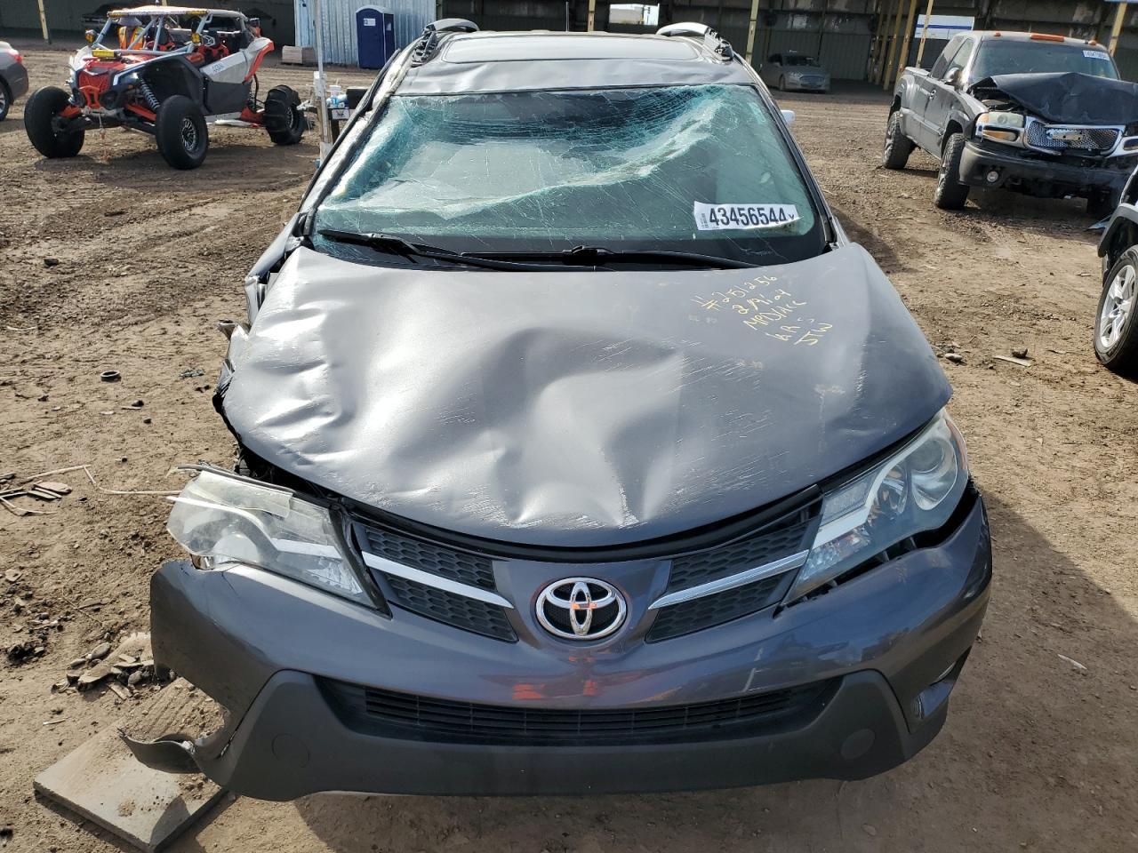 2015 TOYOTA RAV4 XLE - Image 5