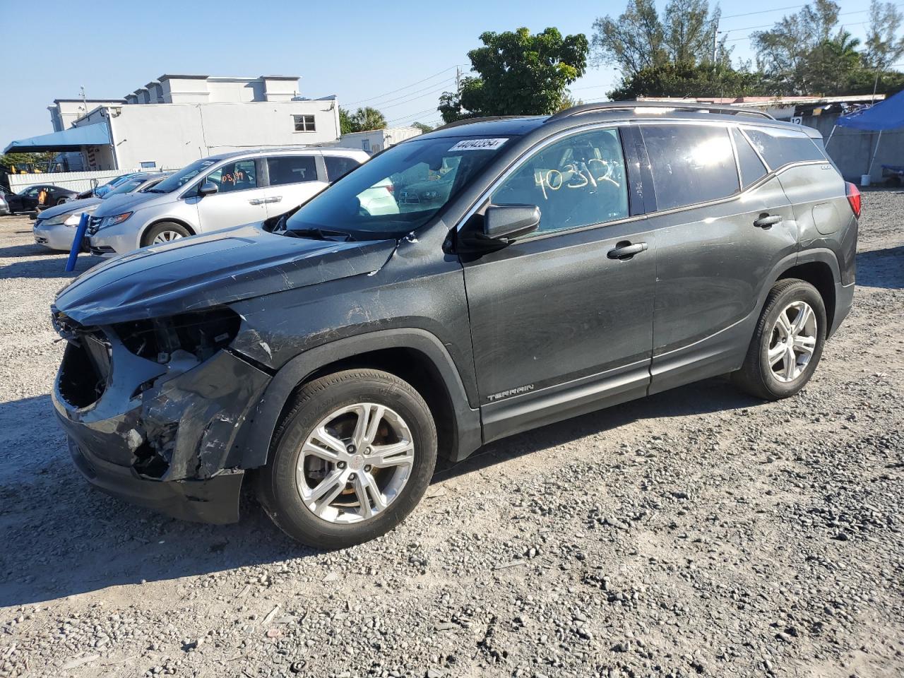 2018 GMC TERRAIN SL car image