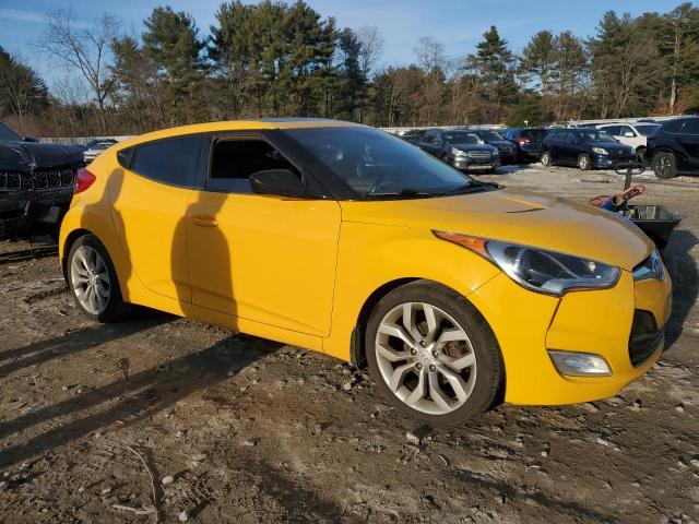 2013 Hyundai Veloster - Image 4