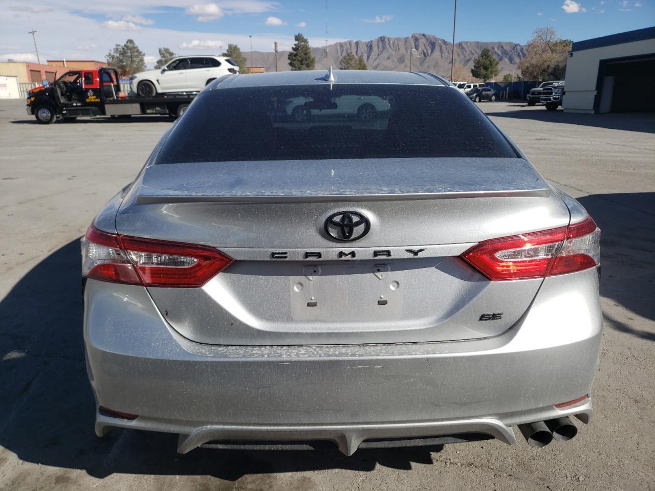 2020 TOYOTA CAMRY SE - Image 6