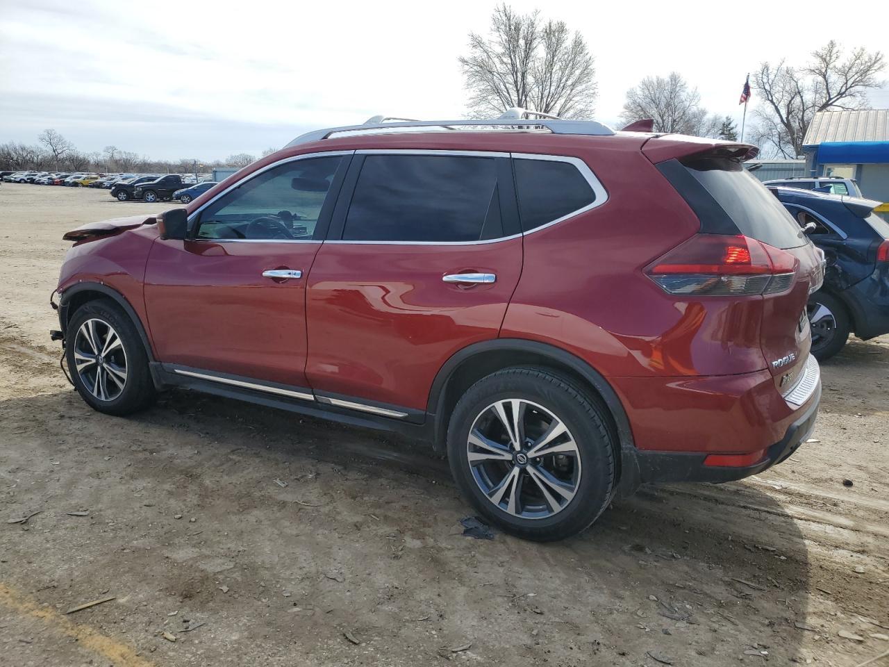 2018 NISSAN ROGUE S - Фото 2