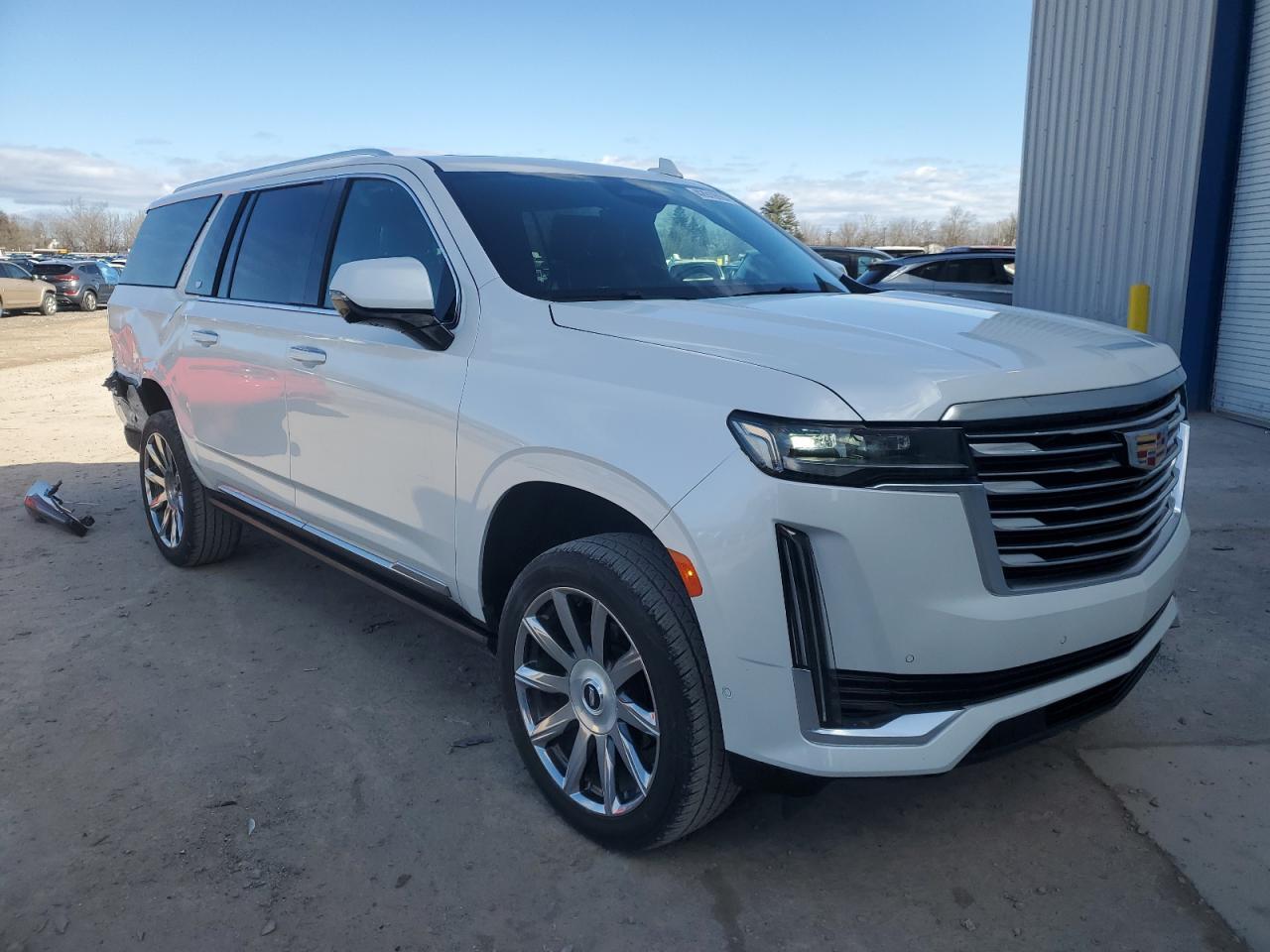2021 CADILLAC ESCALADE E - Image 4