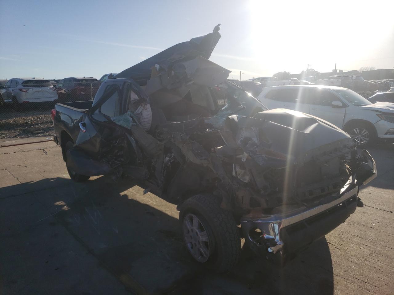 2011 TOYOTA TUNDRA DOU - Фото 4
