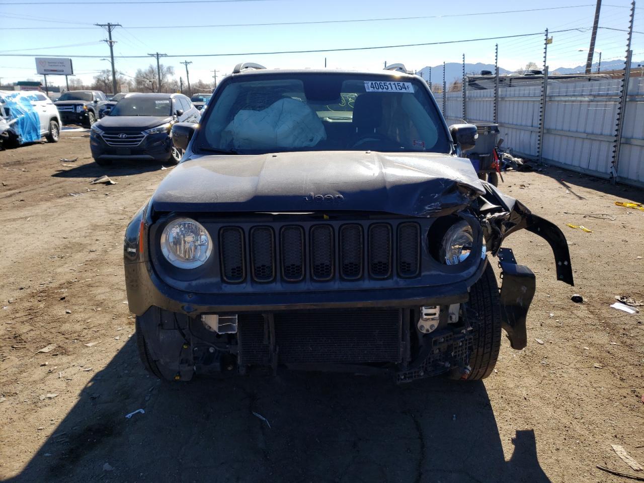2016 JEEP RENEGADE L - Image 5