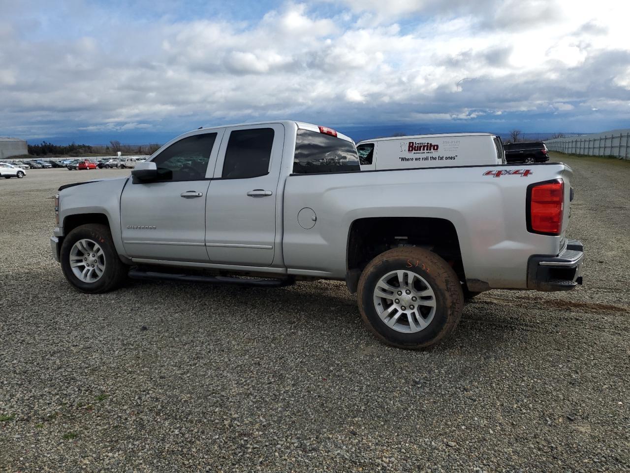 2015 CHEVROLET SILVERADO - Image 2