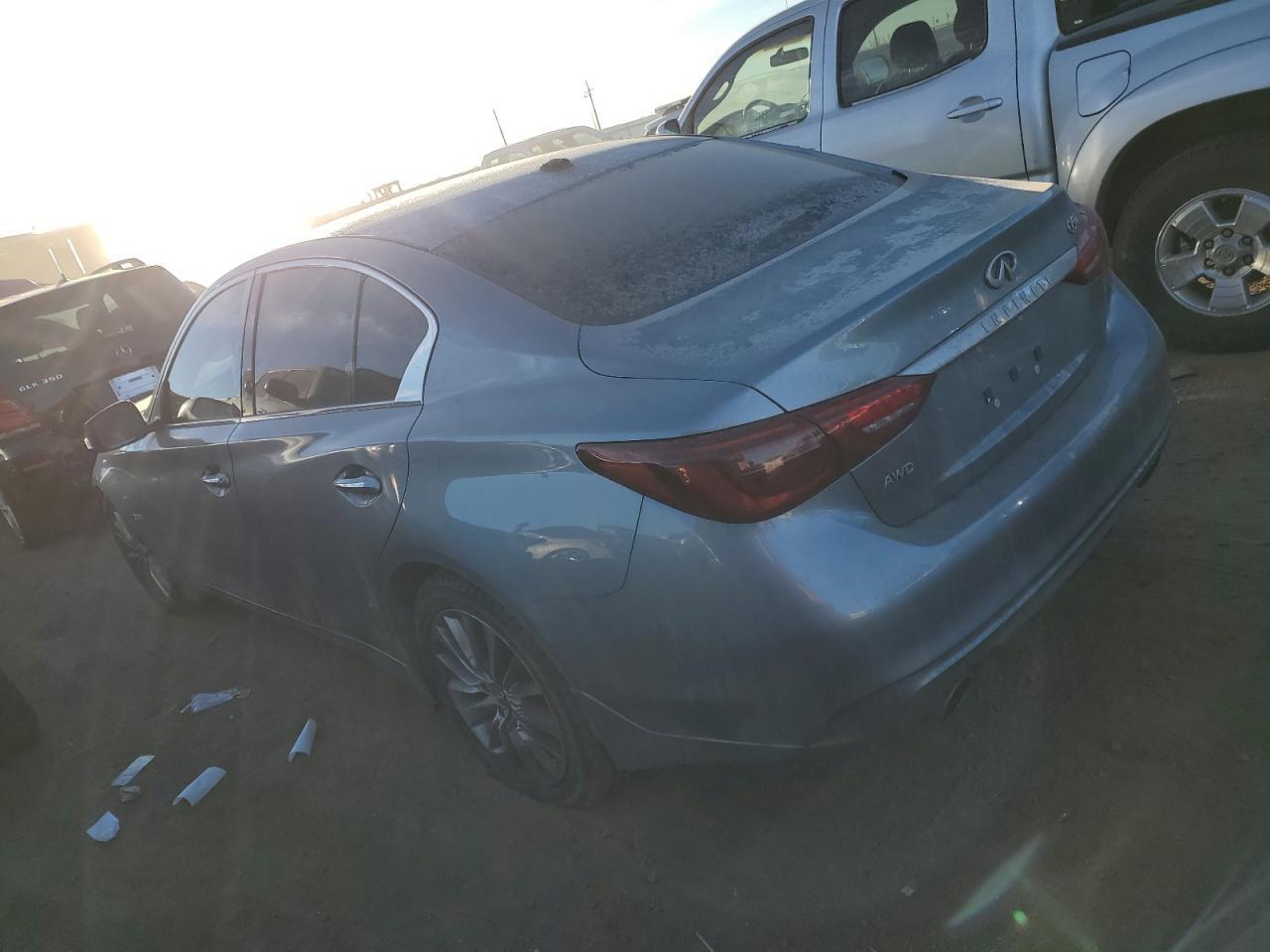 2019 INFINITI Q50 LUXE - Фото 2