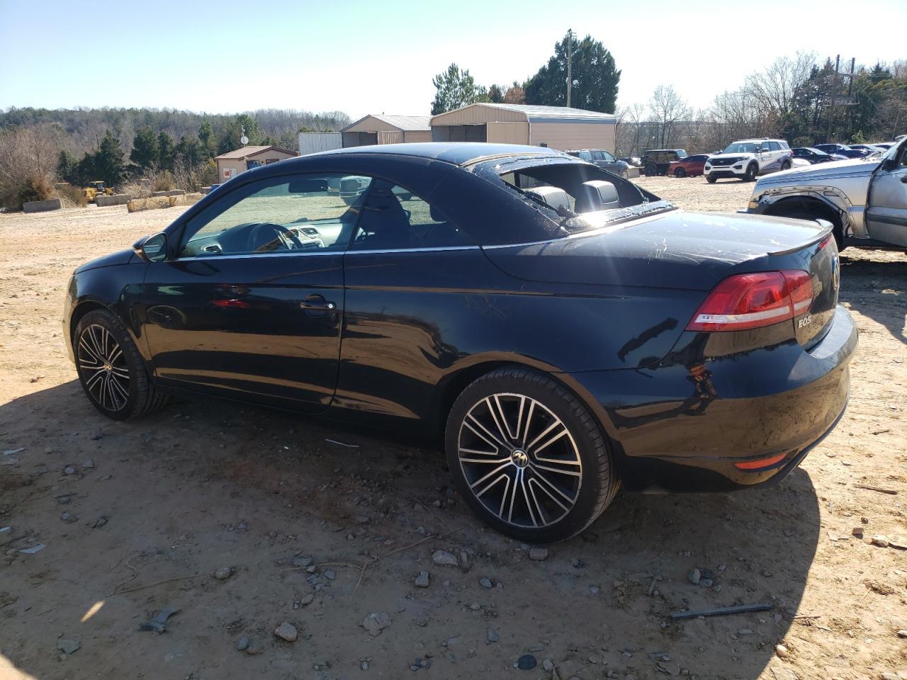 2013 VOLKSWAGEN EOS KOMFOR - Фото 2