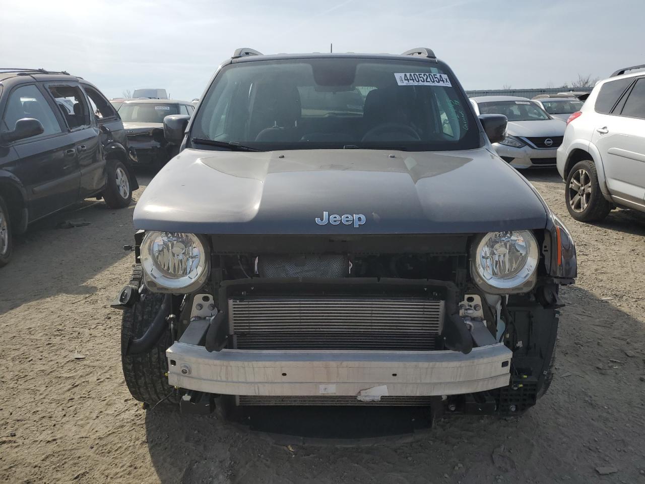 2018 JEEP RENEGADE L - Image 5