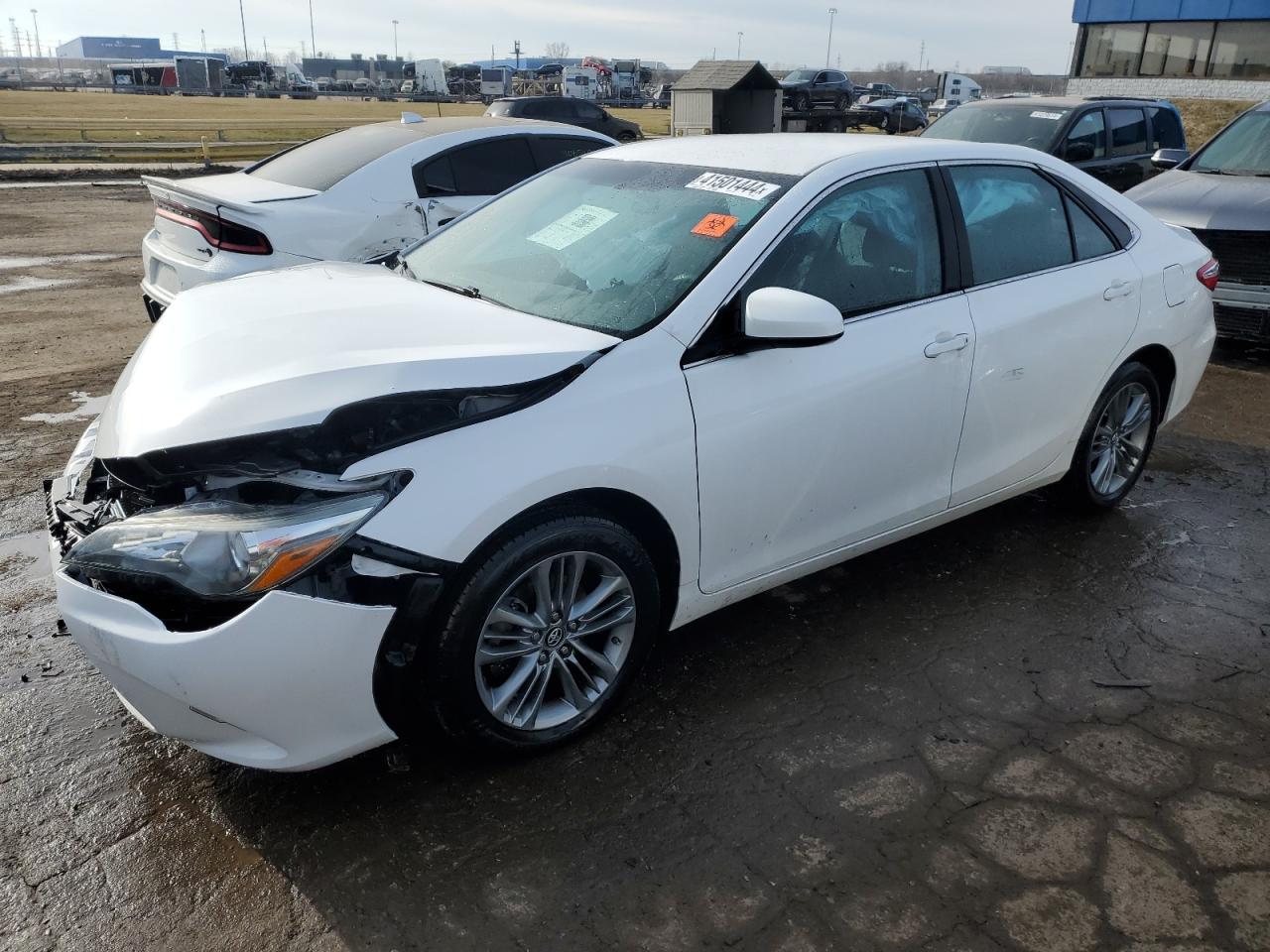 2017 TOYOTA CAMRY LE car image