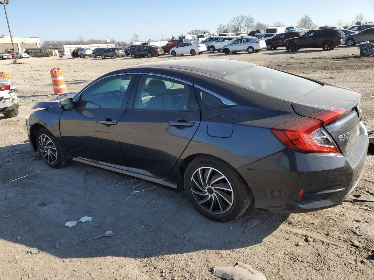 2016 HONDA CIVIC LX - Фото 2