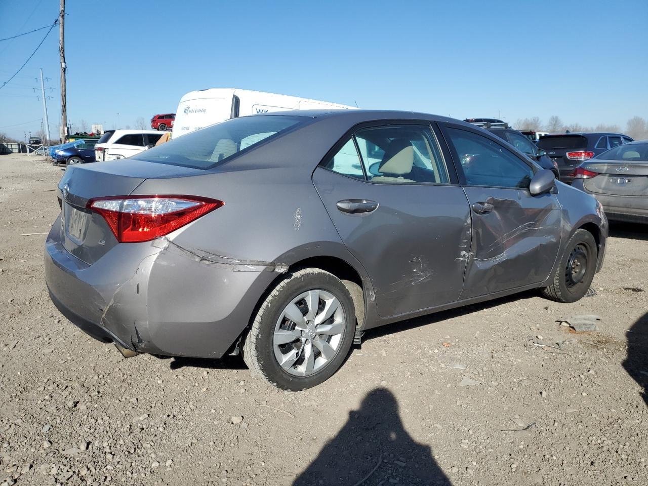 2015 TOYOTA COROLLA L - Image 3