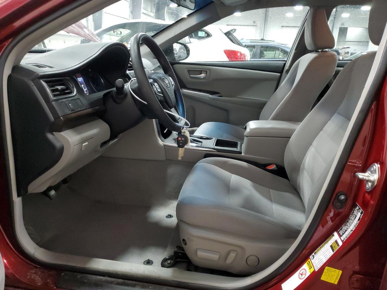 2016 TOYOTA CAMRY LE - Фото 7