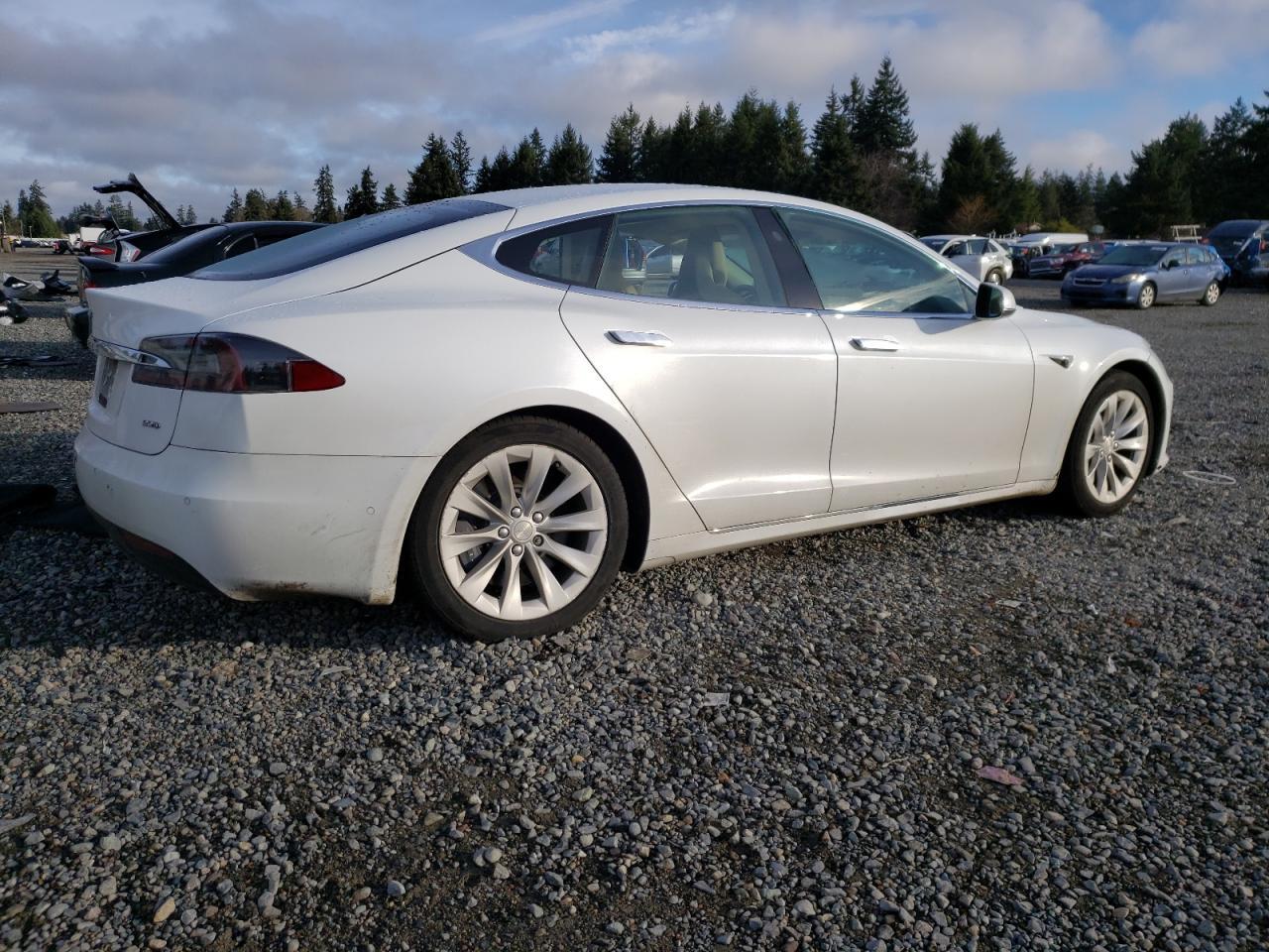 2017 TESLA MODEL S - Фото 3