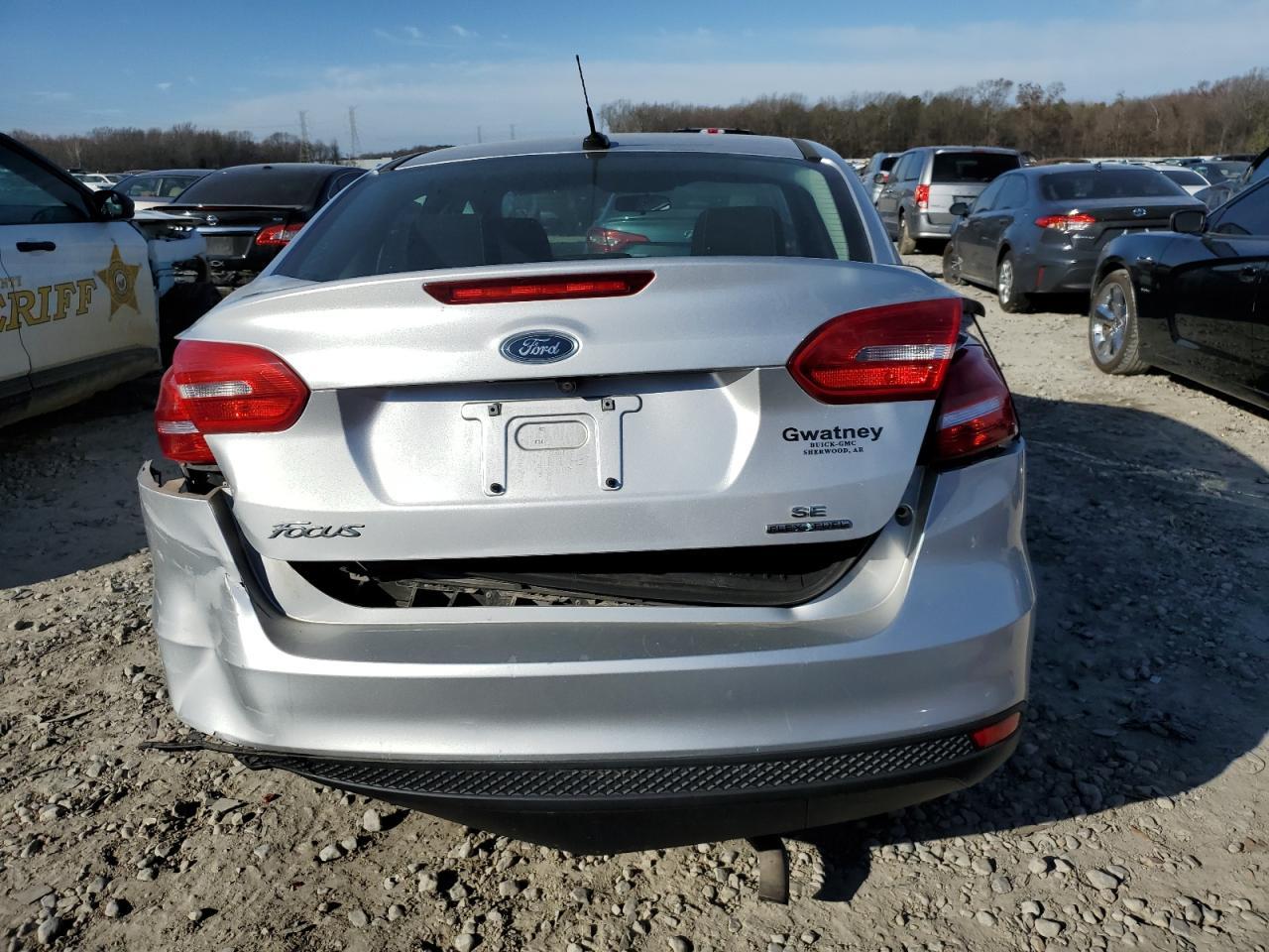 2016 FORD FOCUS SE - Фото 6