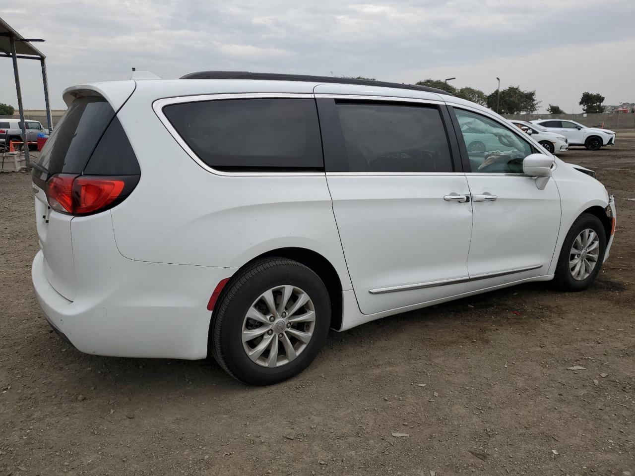 2017 CHRYSLER PACIFICA T - Фото 3