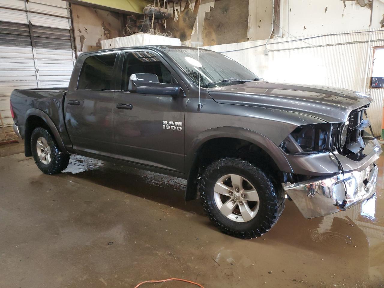 2015 RAM 1500 SLT - Image 4