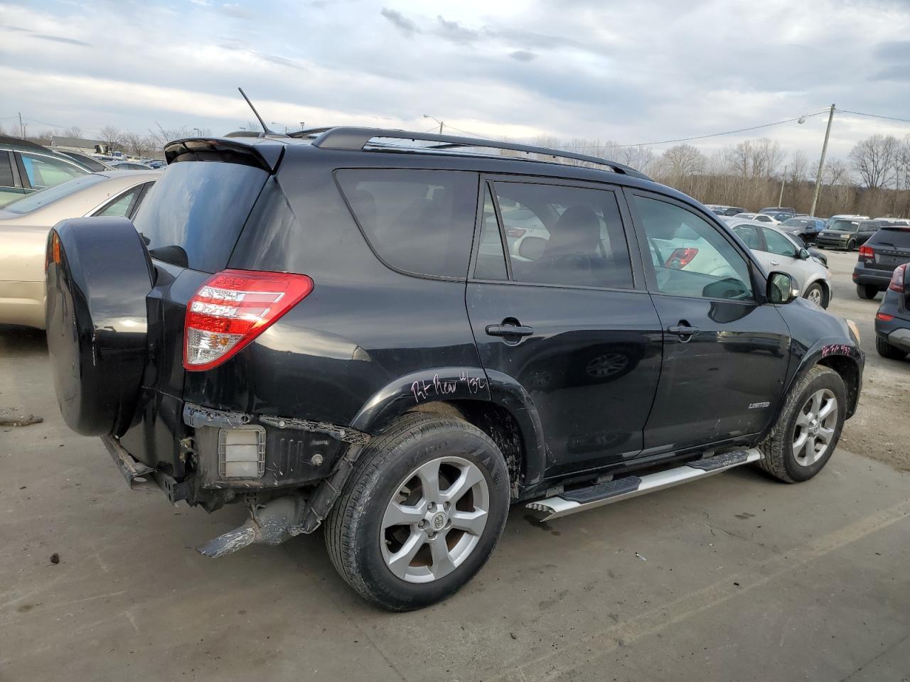 2011 TOYOTA RAV4 LIMIT - Фото 3
