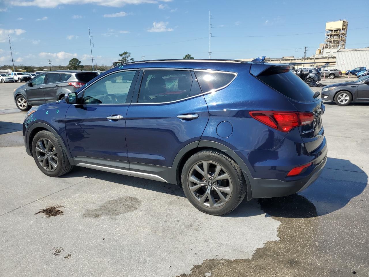 2017 HYUNDAI SANTA FE S - Image 2